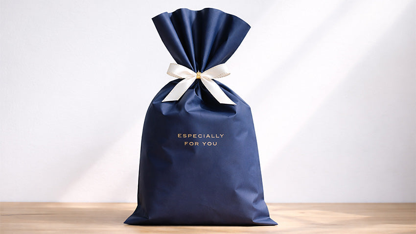 ギフトラッピングサービスを開始いたします